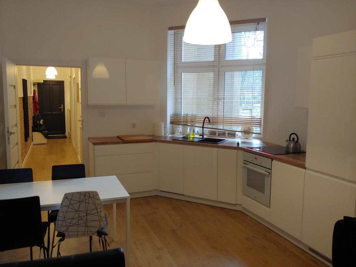 Ferienwohnung Apartament Wybickiego Posen Exterior foto