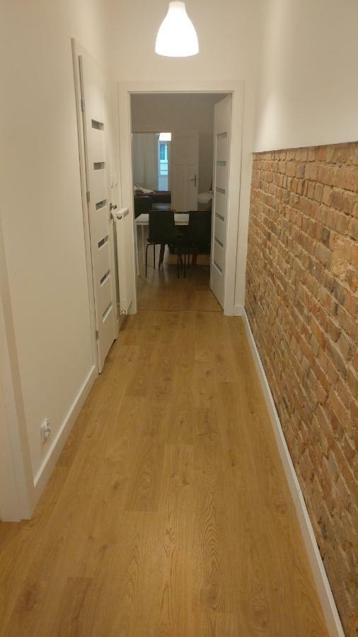 Ferienwohnung Apartament Wybickiego Posen Exterior foto
