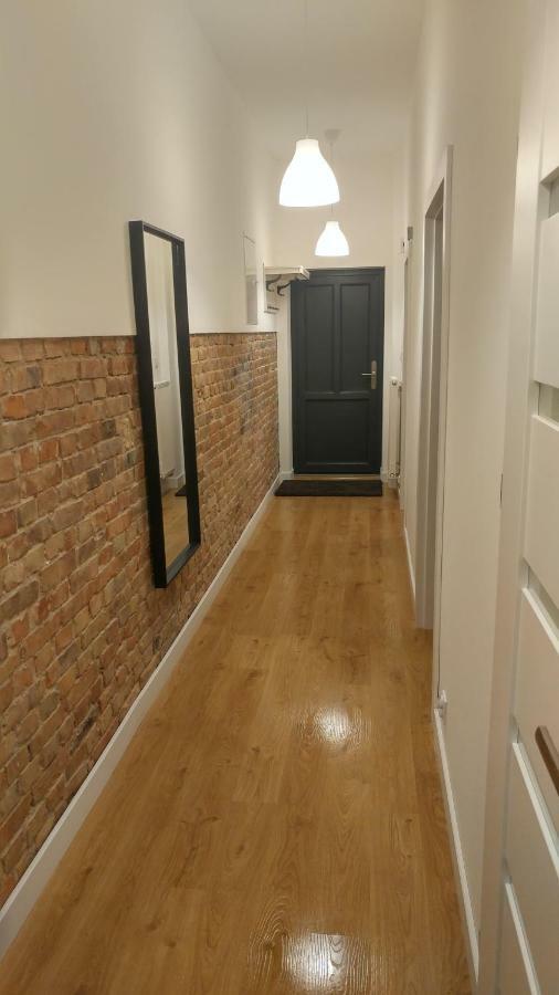 Ferienwohnung Apartament Wybickiego Posen Exterior foto