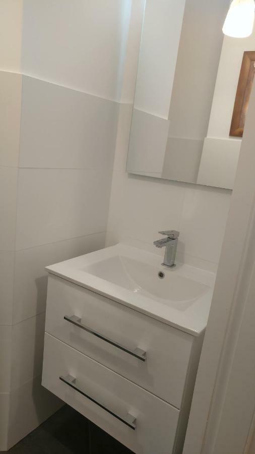 Ferienwohnung Apartament Wybickiego Posen Exterior foto